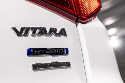 Suzuki Vitara Hybrid 1-5 52-jpg